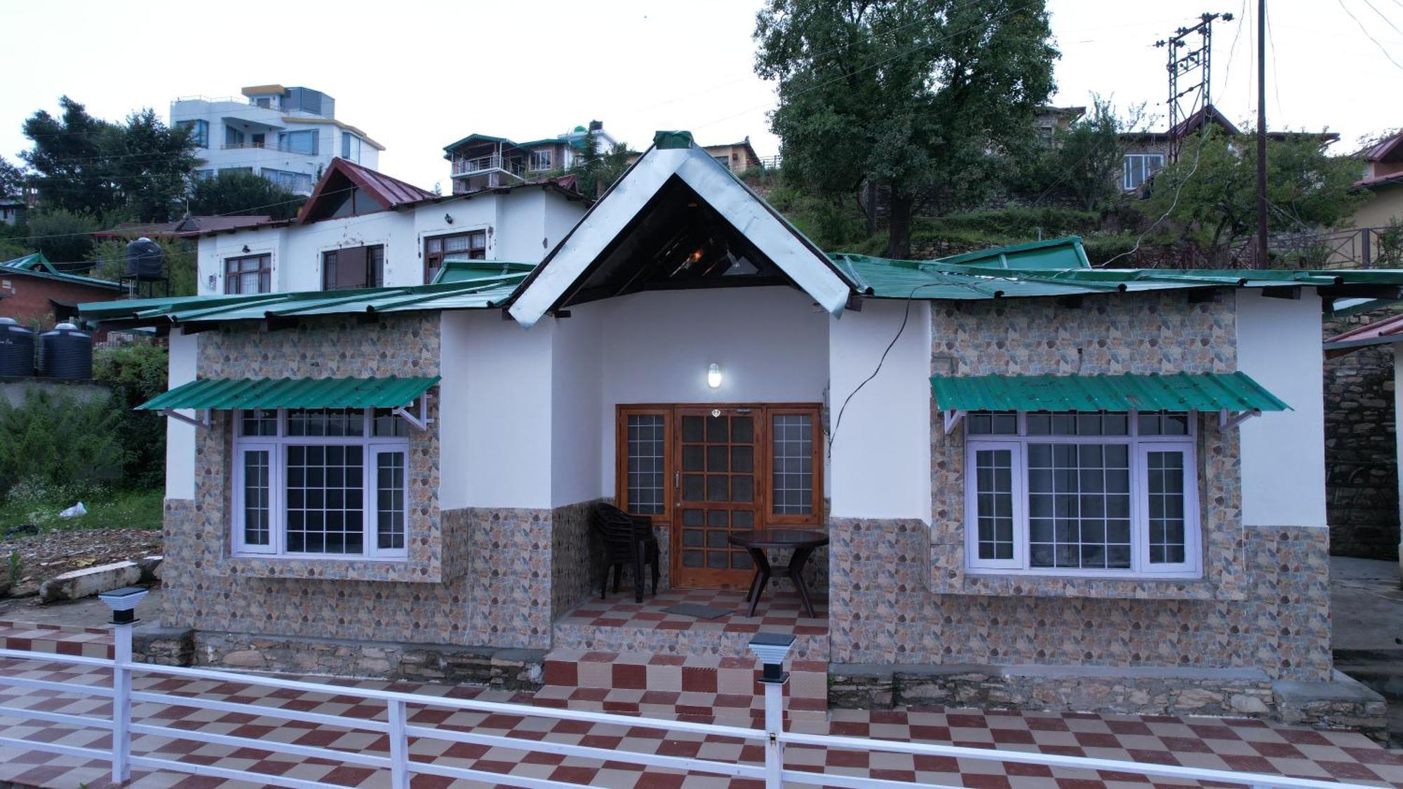Himalayanblues Cottages&Stays マックトシュワー エクステリア 写真